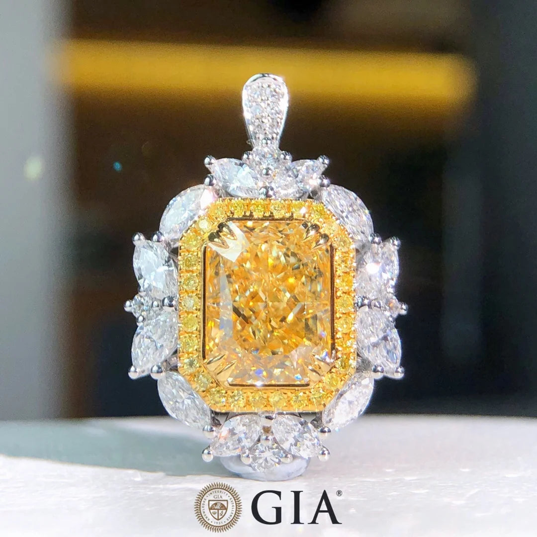 Luxury Diamond Engagement Carat Fancy Yellow Diamond
