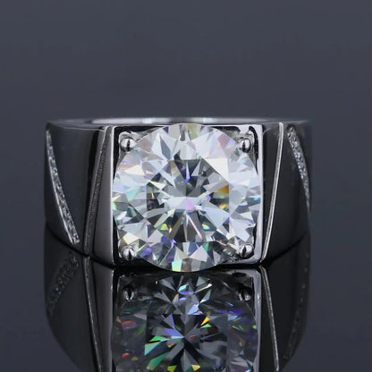 Elegant 10 Carat D Color Moissanite Men's Ring – Luxury Diamond Look.