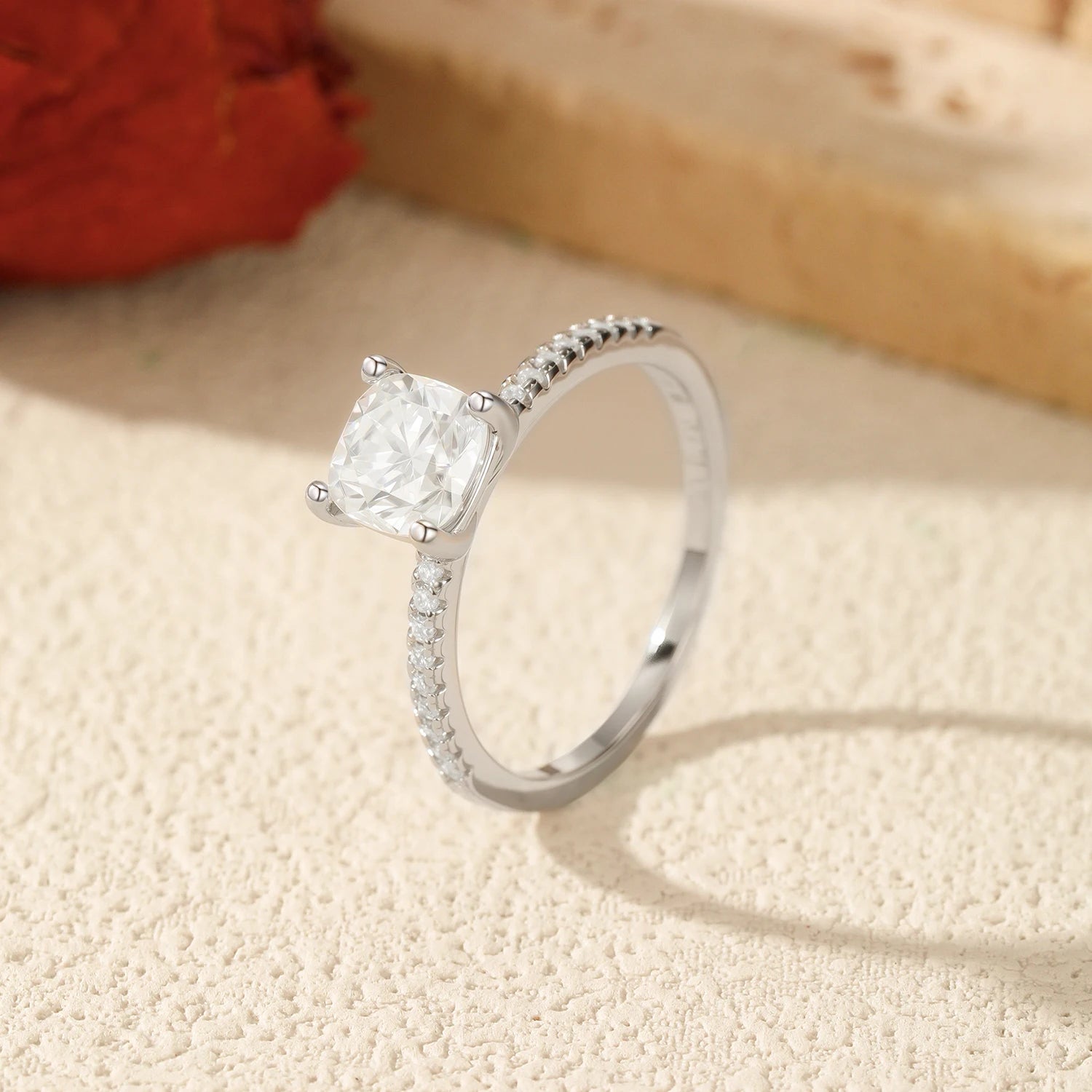 Elegant Cushion Moissanite Engagement Ring 1ct