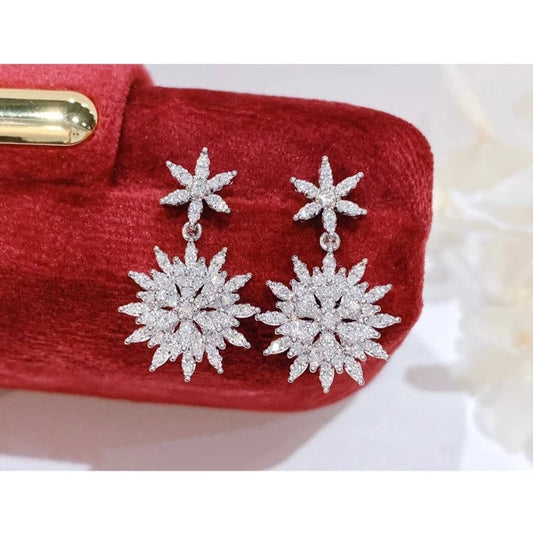 Natural Diamonds 0.60ct Luxury Snowflake Earrings. 18K White Gold.