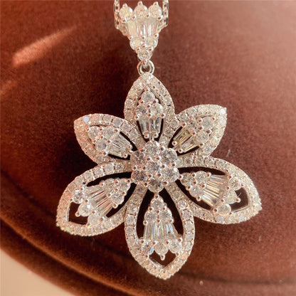 Flower Shaped Diamond Pendant Necklace. 1.20 Carat Natural Diamonds.