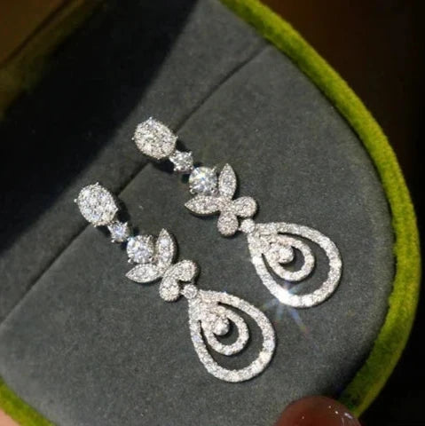 Luxury 1.0ct Real Diamond Waterdrop Earrings.