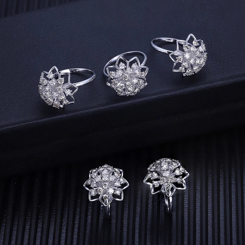 Luxury 1.10ct Real Diamond Flower Ring for Women.