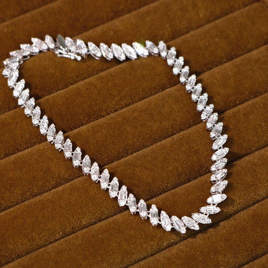 18K White Gold Diamond Bracelet. 2.40 Carat. Natural Diamond Jewelry.