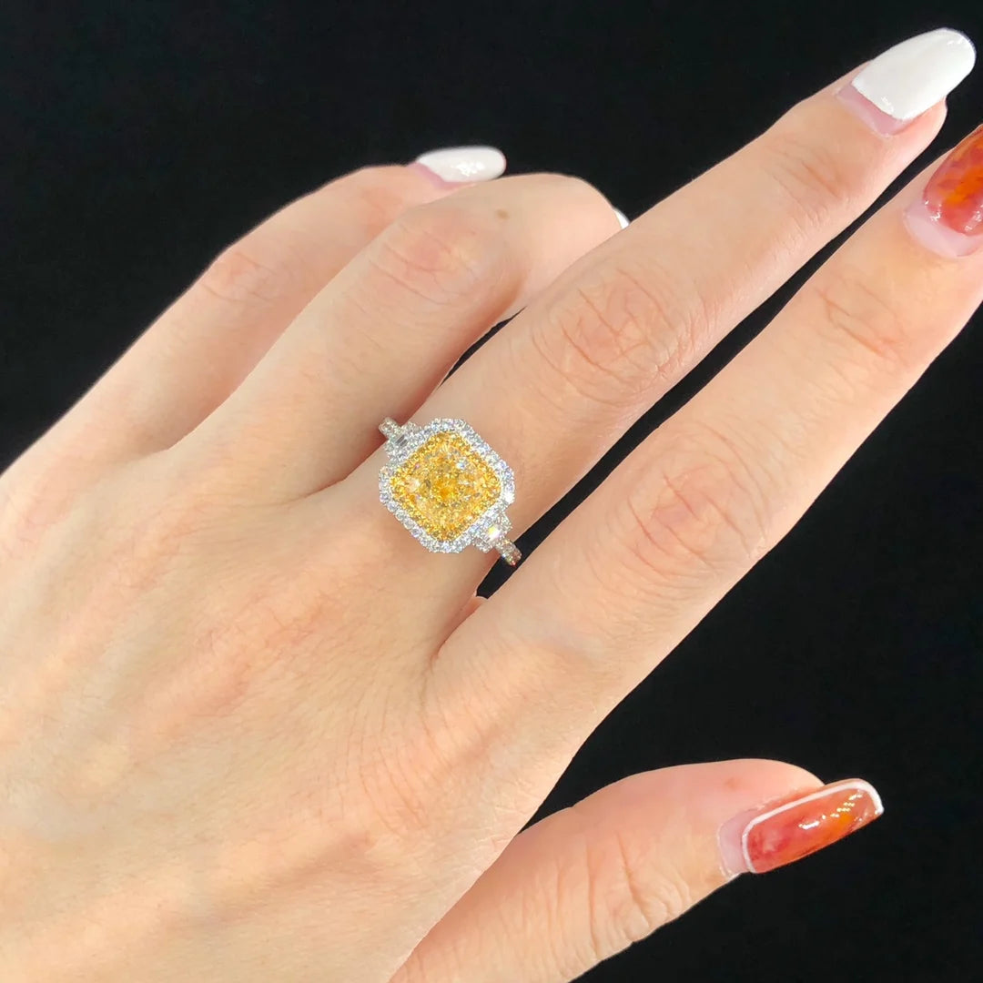 Luxury Diamond Engagement Rings. 2.00 Carat Fancy Yellow Color.