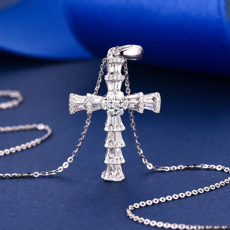 Natural Diamond Cross Necklace. 0.60 Carat. Diamond Jewelry. 18K Gold.