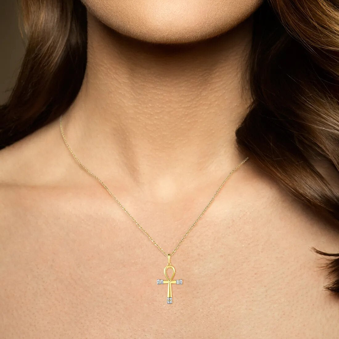 Diamond Cross Pendant. Natural Diamond. 14K Yellow Gold.