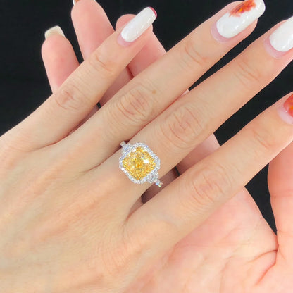 Luxury Diamond Engagement Rings. 2.00 Carat Fancy Yellow Color.