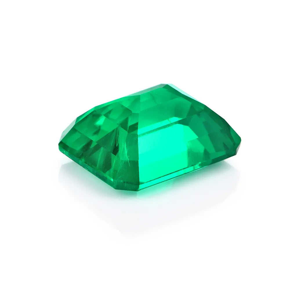 Green Columbian Emerald Loose Gemstone. Lab-Grown Emerald.