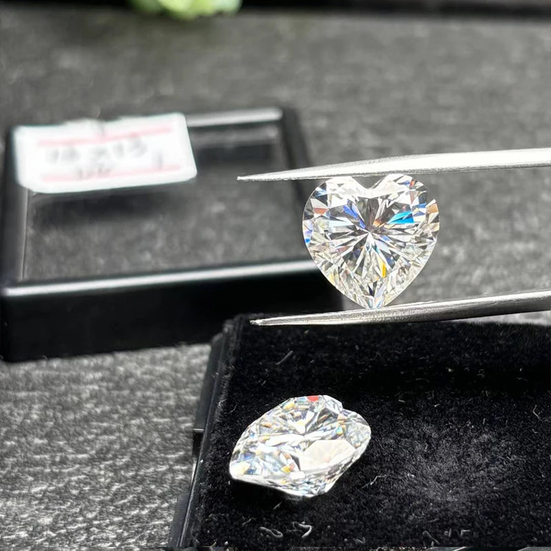Huge Moissanite Gems 10–30 Carat – Oval, Emerald & More. Heart Cut Moissanite Luxury Jewely