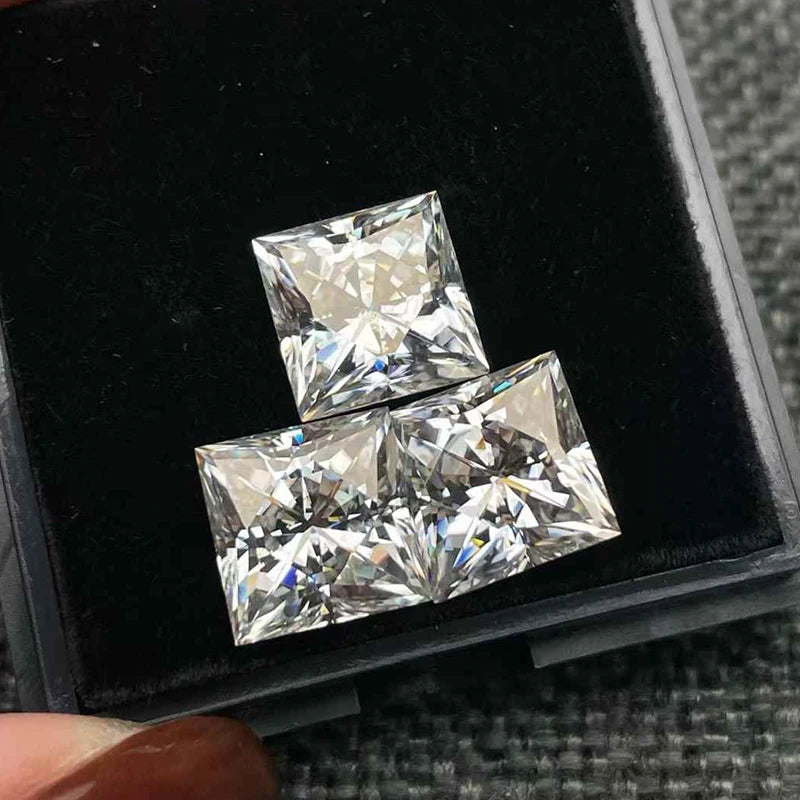 Huge Moissanite Gems 10–30 Carat – Oval, Emerald & More. Princes Cut Moissanite 