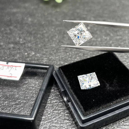 Huge Moissanite Gems 10–30 Carat – Oval, Emerald & More. Princess Cut Moissanite