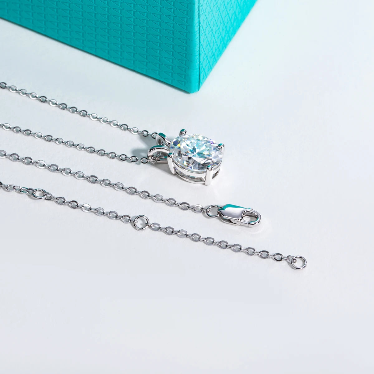 Oval Cut Moissanite Pendant Necklace – Available in 2ct, 3ct, 4ct, 5ct Elegant Jewelry 