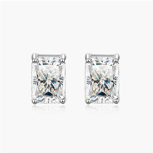 Best Quality Moissanite Gemstone Earrings. 2.0 Carat. D VVS1. Certified.