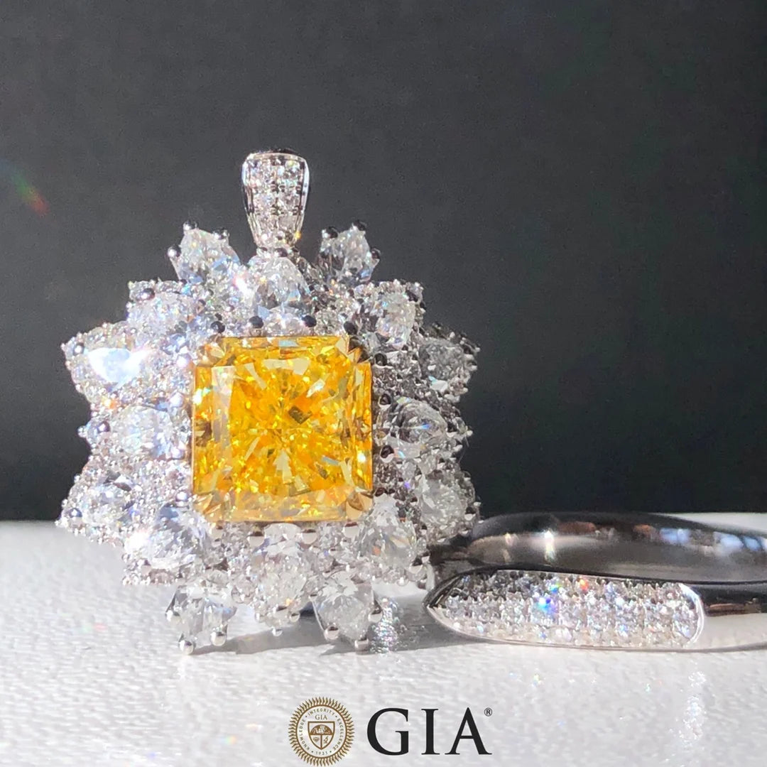 Luxury Diamond Engagement Rings. 3.0 Carat Yellow Natural Diamond.