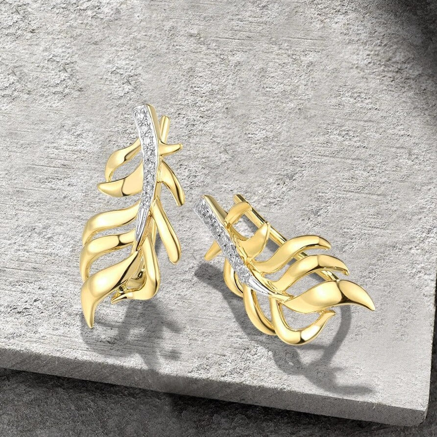 Yellow Gold Clip Earrings. Natural Diamond Earrings.