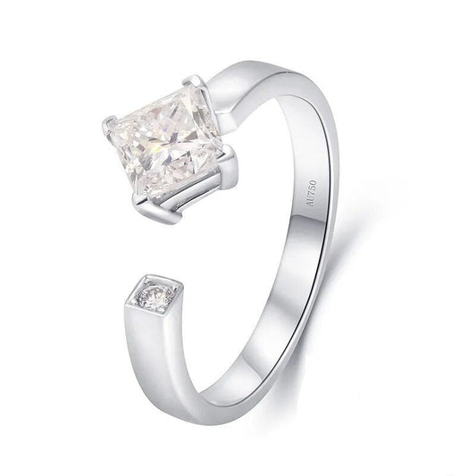 Princess Cut. Luxury Diamond Engagement Rings. 1.0 Carat Lab-grown Diamond.