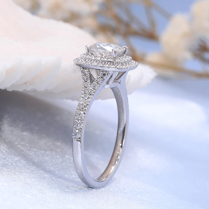 Cushion Cut -Diamond Engagement Rings. 1.0 Carat Lab-Grown Diamond
