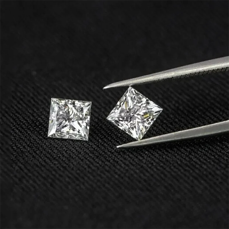 Loose Diamond. Small Sizes - Princess Cut. 1 To 10 Pcs Parcel.