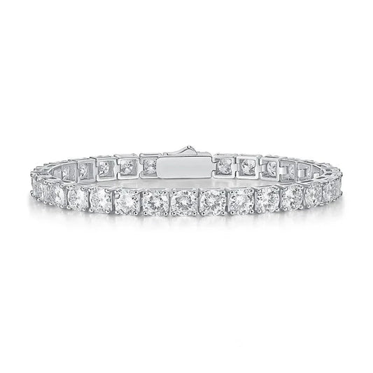 Luxury Moissanite Tennis Bracelets. D VVS1. Round Brilliant Cut.