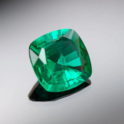 Colombia Emerald. Cushion Shape. Lab-Grown Emerald. 0.20 To 5.50 Carat.