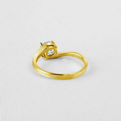 1.0 Carat Genuine Moissanite Engagement Rings, 10K Gold.
