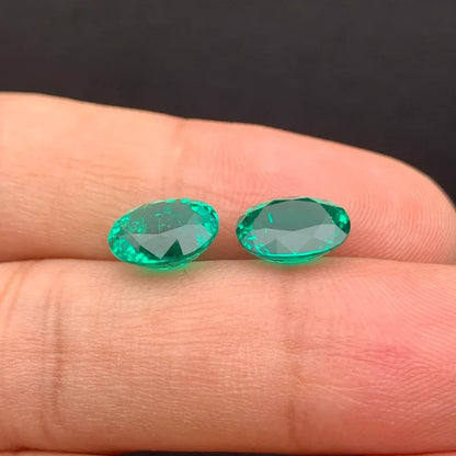 Loose Emerald. Oval Shape. Hand Made. Top Quality Lab-Grown Emerald.