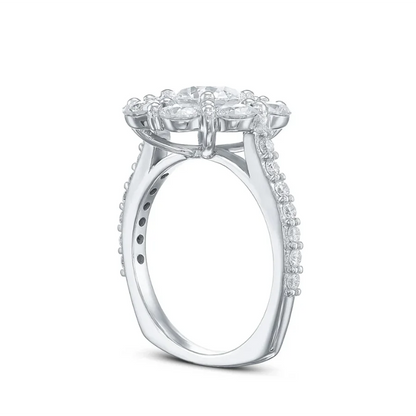 Luxury Lab-Grown Diamond Engagement Rings. 2.0 Carat - IGI Certificate
