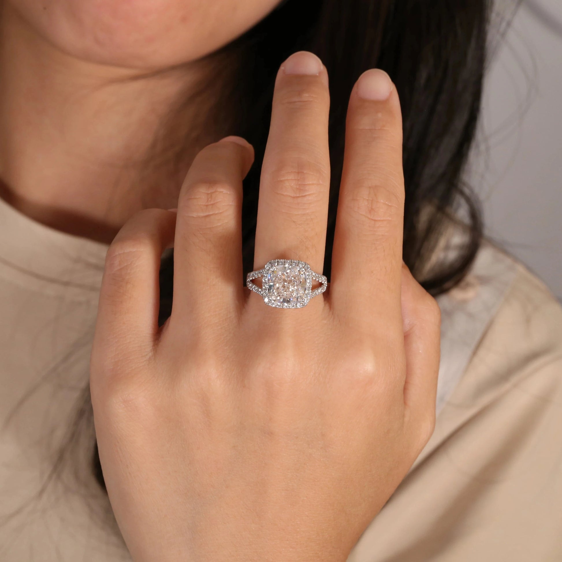Diamond Engagement Rings. Cushion Cut. Lab-Grown Diamond - 5.62 Carat.