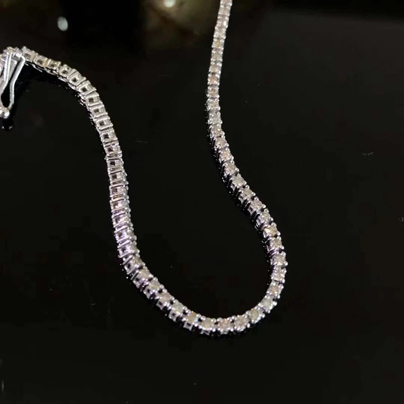 Diamond Tennis Bracelet. 1.0 Carat. Natural Diamond Jewelry.