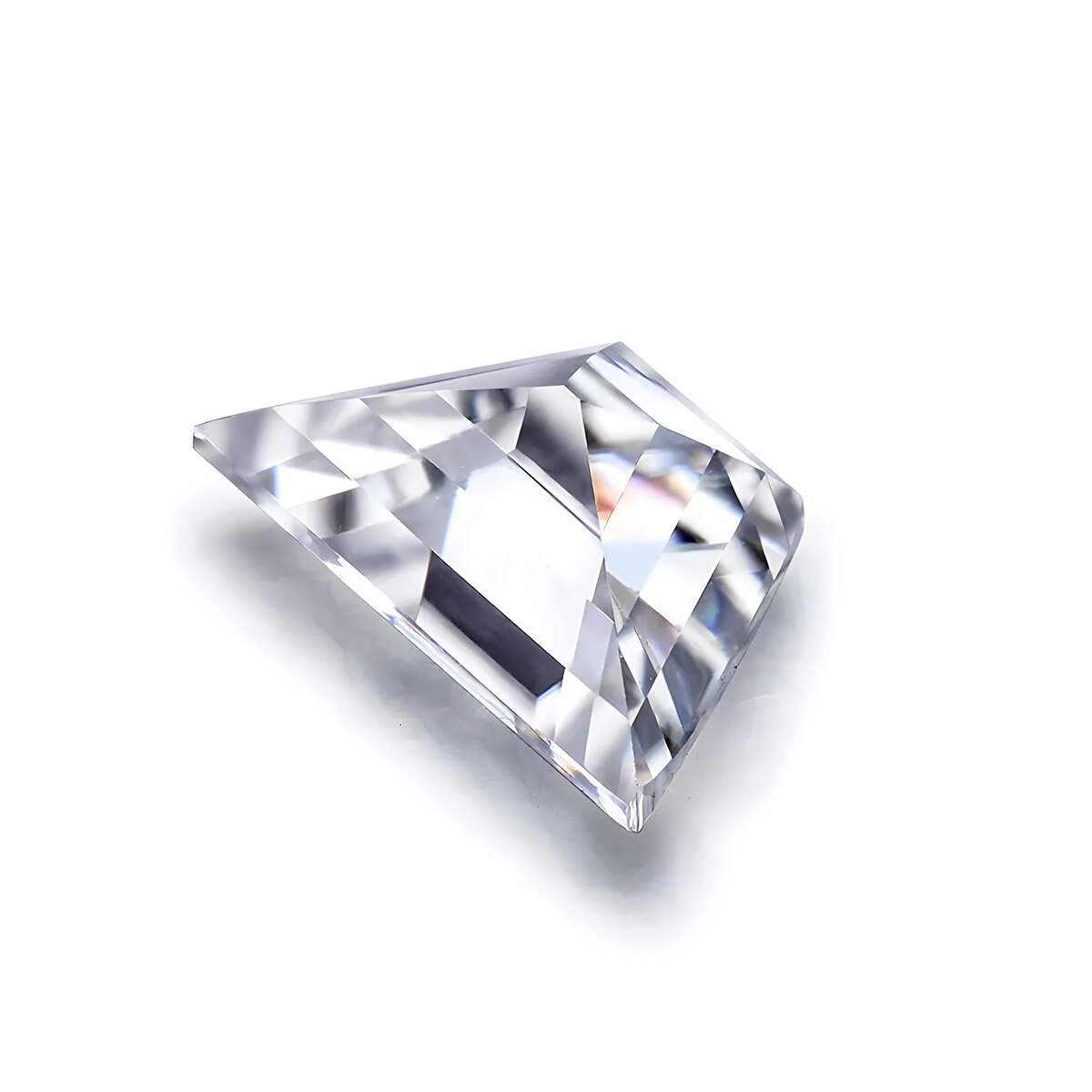 Trapezoid Cut. Loose Moissanite Gemstone. From 0.20 to 0.80 Carat. D VVS1.