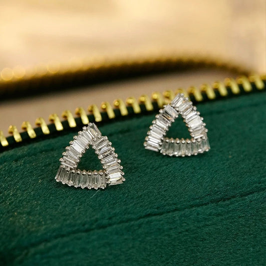 Diamond Earrings. 0.48 Carat. Natural Diamond Jewelry.