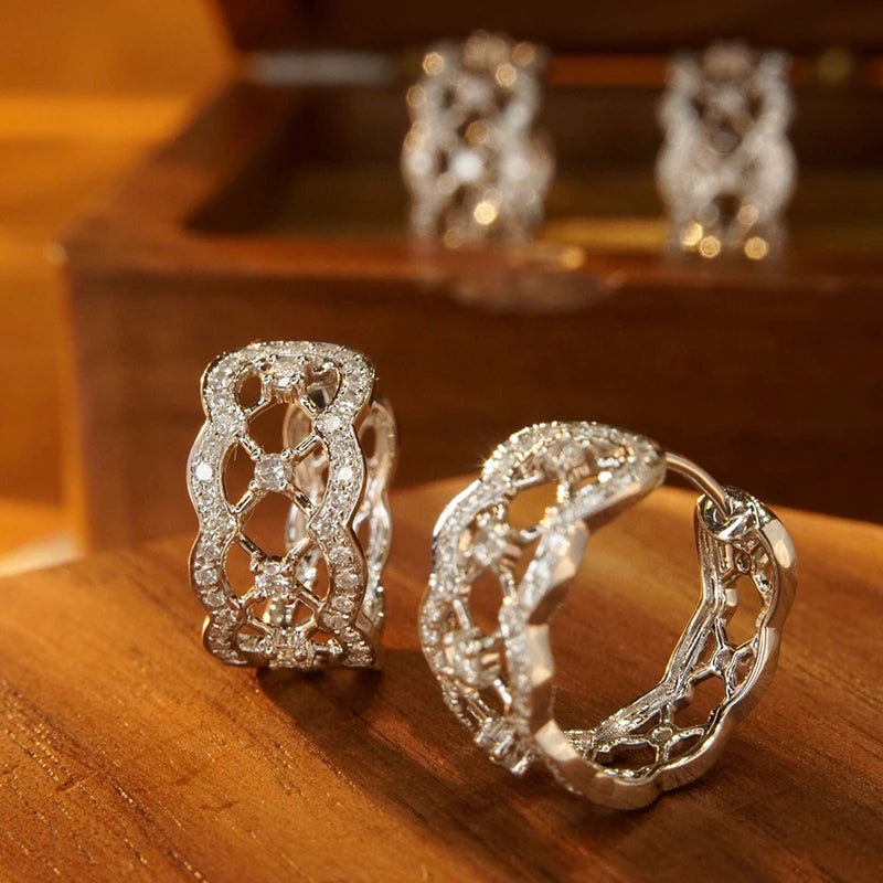 Diamond Earrings. 18K White Gold. 0.40 Carat. Diamond Jewelry.
