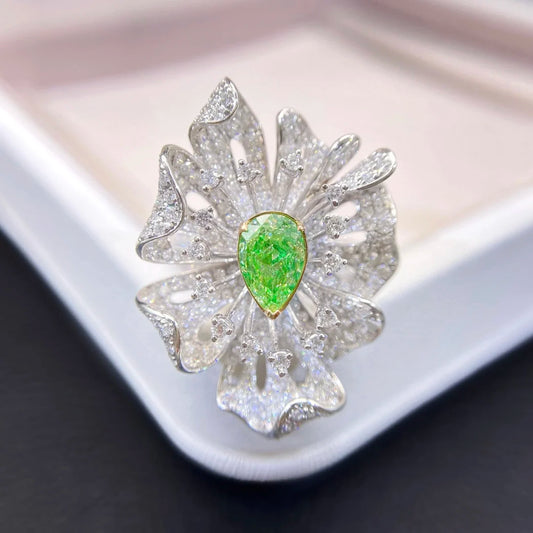 Light Greenish Yellow Diamond Engagement Rings for Women