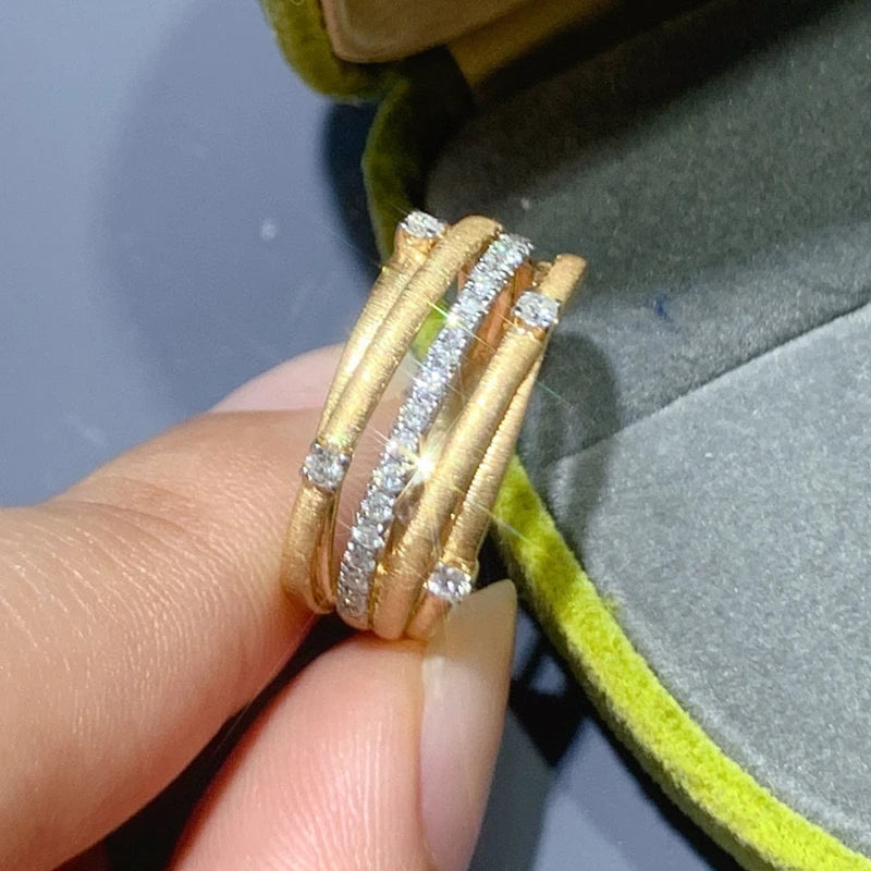 18K Yellow Gold Ring with Real 0.25ct Diamonds.