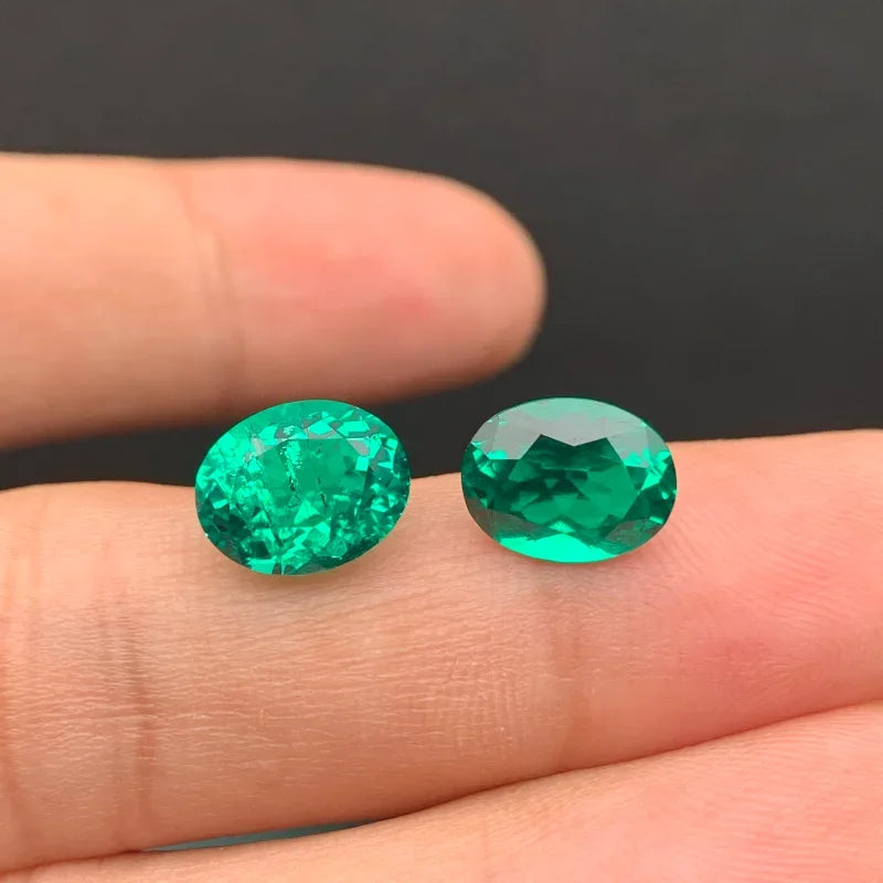 Loose Emerald. Oval Shape. Hand Made. Top Quality Lab-Grown Emerald.