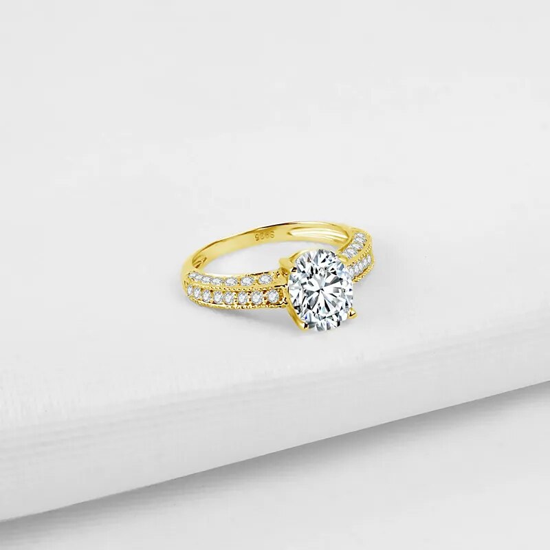 Luxury Gold Engagement Rings. 2.0 Carat. Oval Shaped Genuine Moissanite.