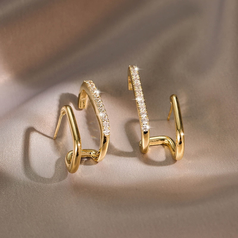 Elegant Moissanite Earrings. 18K Gold Plated Silver.