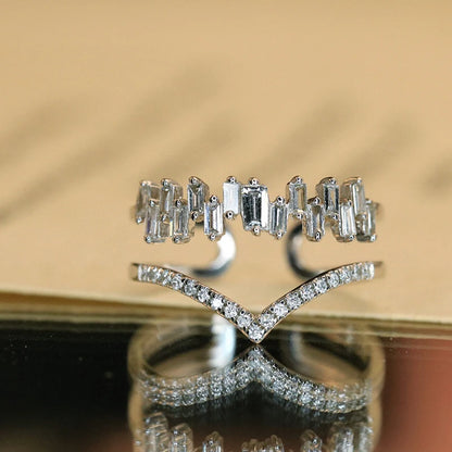 0.40ct Natural Diamond V Shape Ring in 18K White Gold.