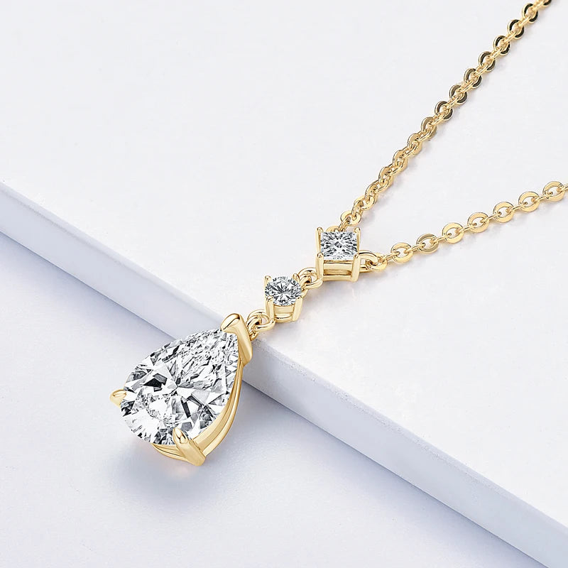 Luxury 2.0ct Moissanite Pear Shape Pendant Necklace.