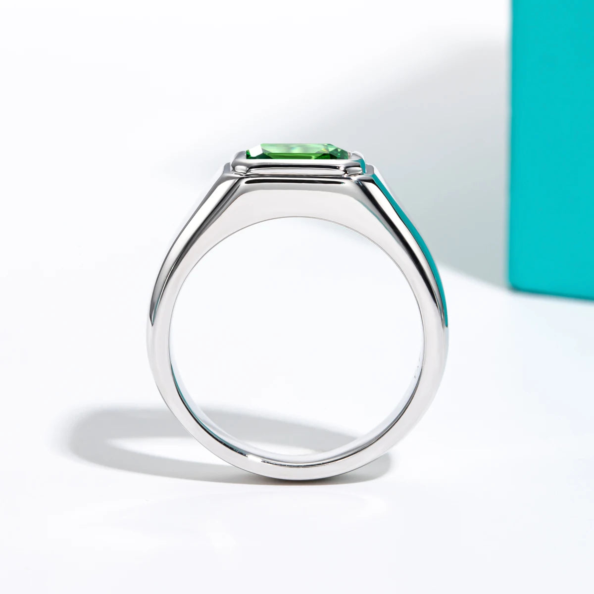 Luxury Emerald Men Rings. 2.0 Carat. Lab-Grown Colombian Emerald.
