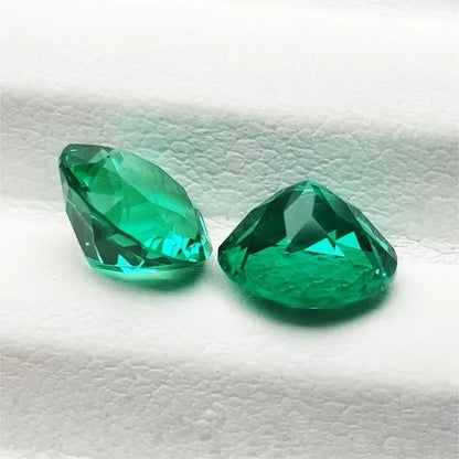 Lab Grown Emerald Diamond. Hand-cut Columbia Emeralds. Round Shape.