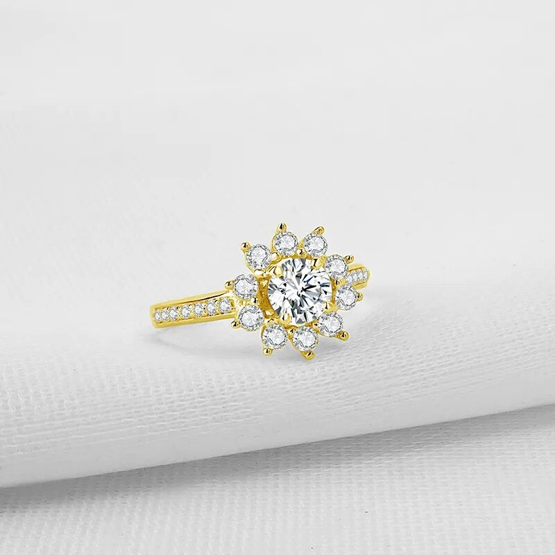 Moissanite Diamond Engagement Rings. 0.75 Carat. 10K Yellow Gold.