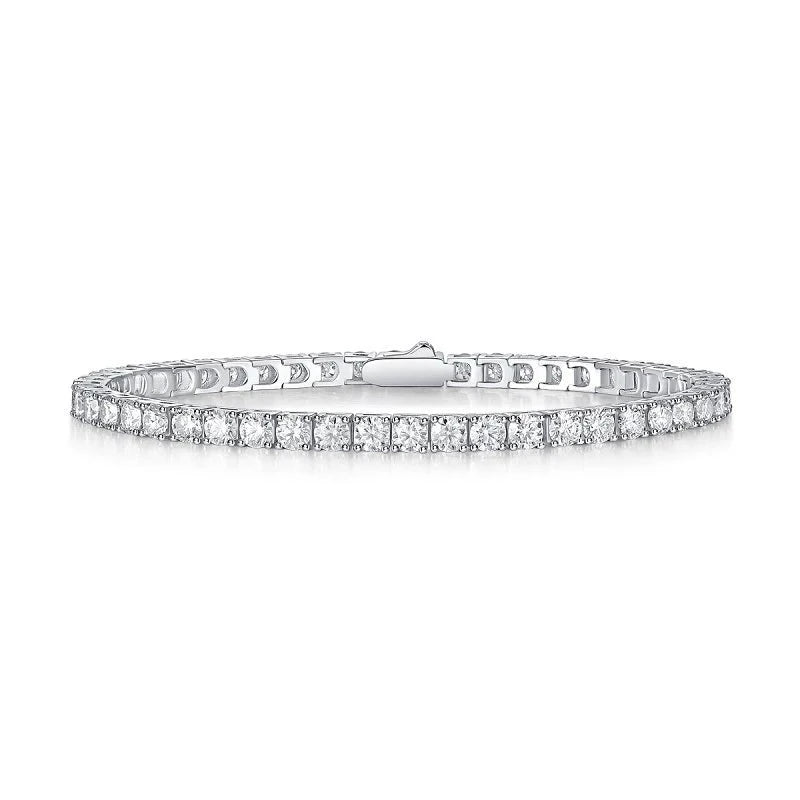 Luxury Moissanite Tennis Bracelets. D VVS1. Round Brilliant Cut.