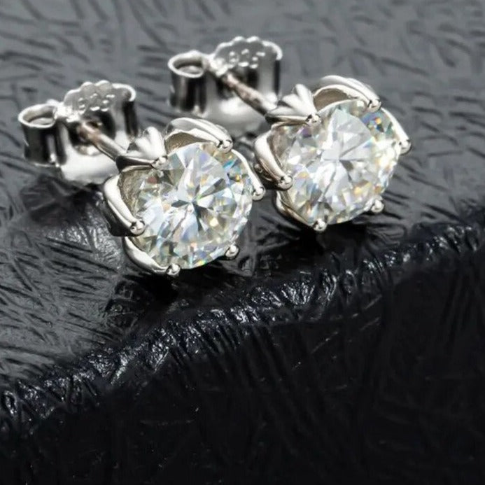 Elegant Moissanite Stud Earrings For Women. 1.0 Carat. D VVS1.