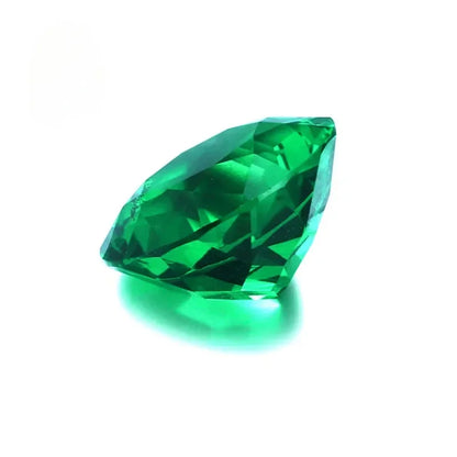 Lab Grown Emerald Diamond. Hand-cut Columbia Emeralds. Round Shape.