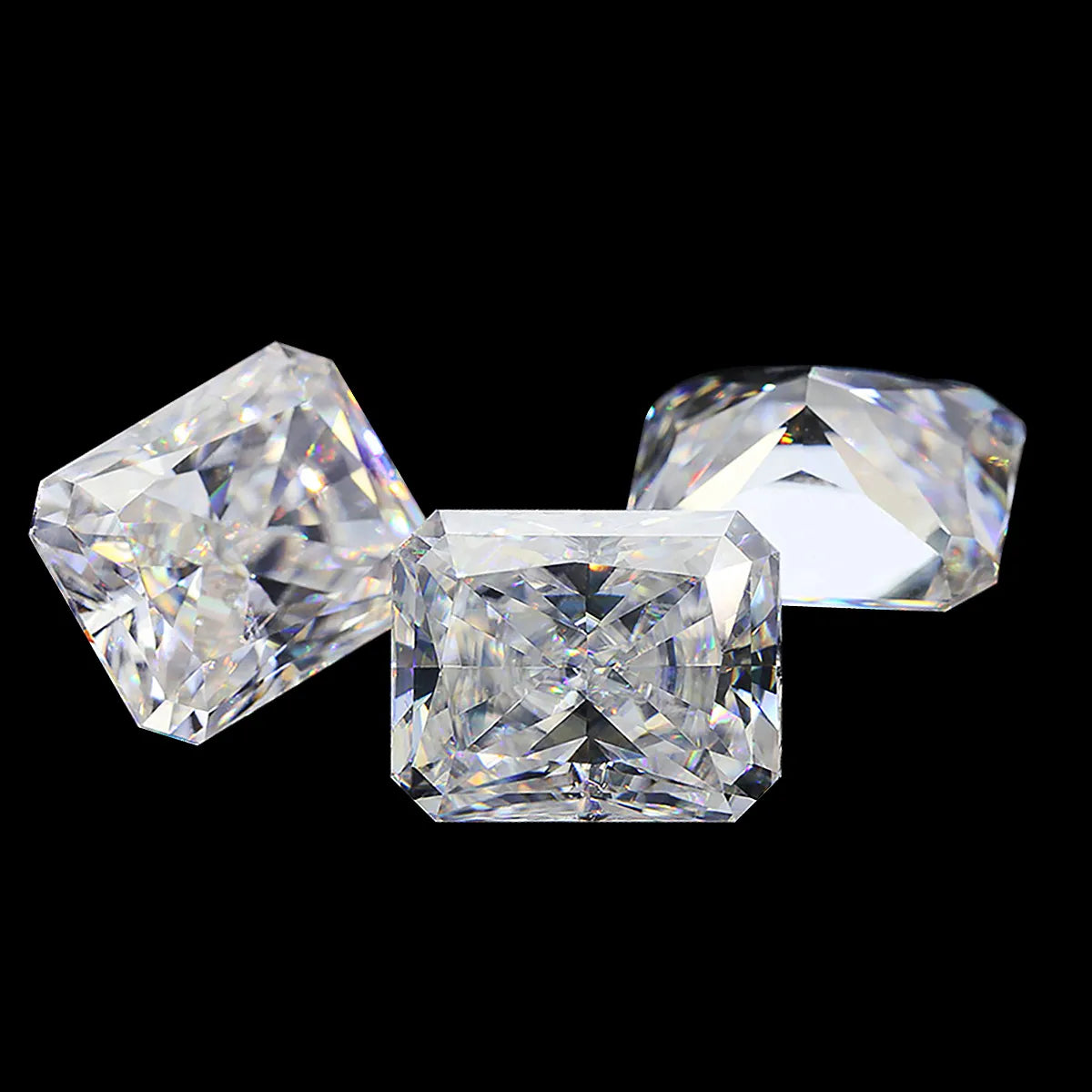 Loose Diamond 0.52 Carat. Radiant Cut. E VS1 - IGI Certified