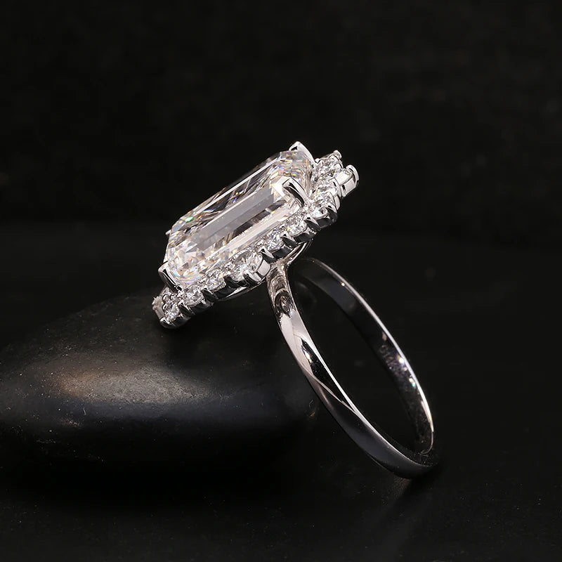 Diamond Engagement Rings. 7.0 Carat. Emerald Cut. Lab-Grown Diamond.