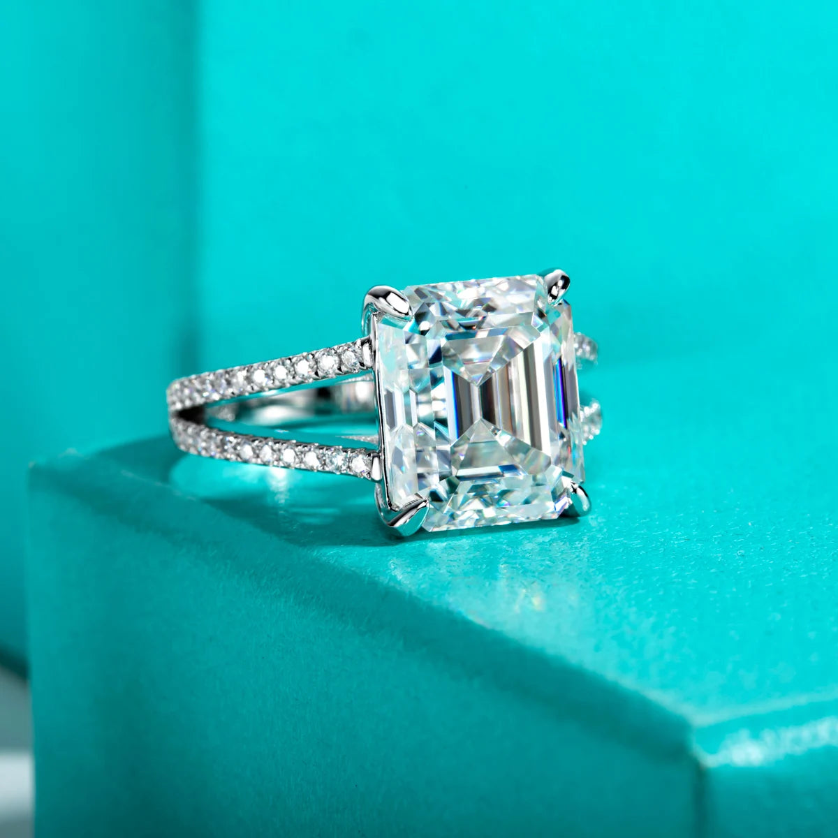 Emerald Cut. Moissanite Engagement Rings. 8.0 Carat. Fine Jewelry.