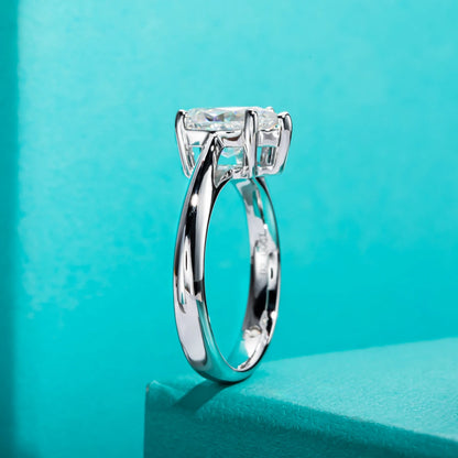 Pear Cut. Moissanite Engagement Rings. 2.50 Carat. Women Jewelry.